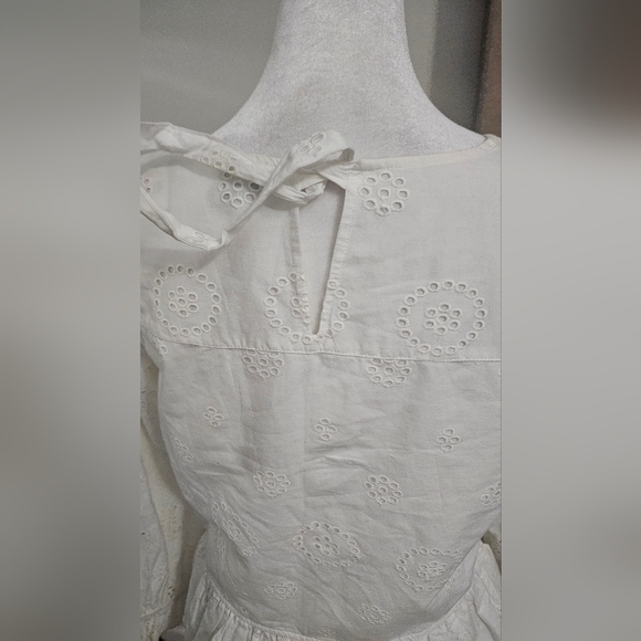 CROWN & IVY Lace Eyelet Ruffled Peplum Blouse In White. Size SP NWT - Picture 12 of 12